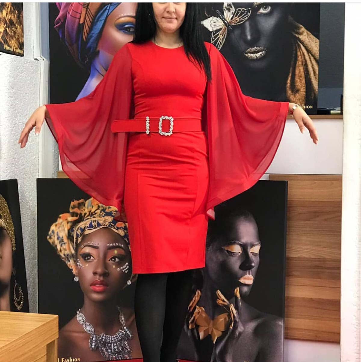 The Royal Sister Fan Slim Dress